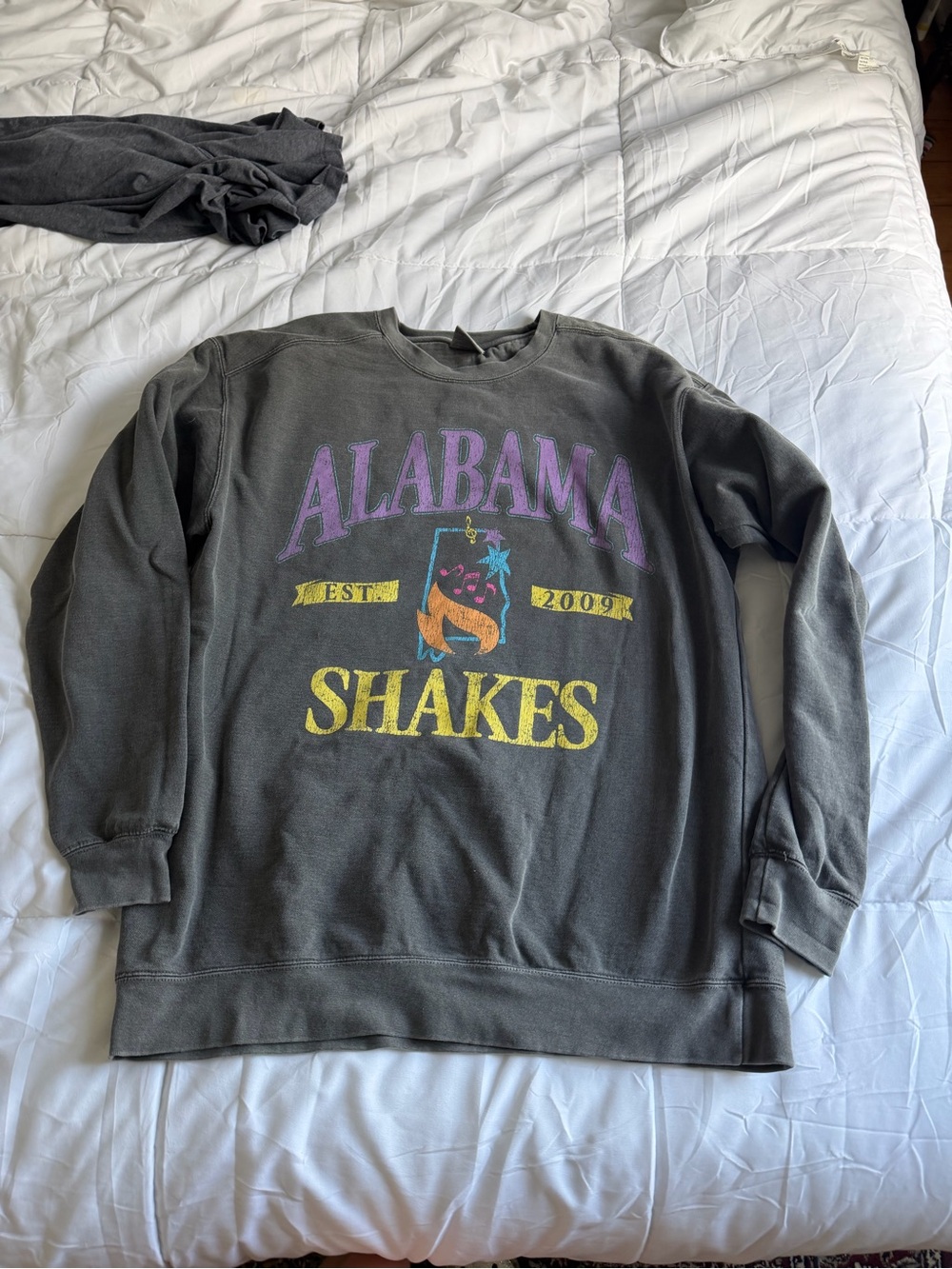 Comfort Colors Dark Gray Alabama Shakes 2025 Tour Graphic Crewneck sweatshirt
